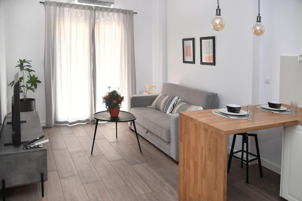 Modern Apartment In Ipitou, Plaka アテネ エクステリア 写真